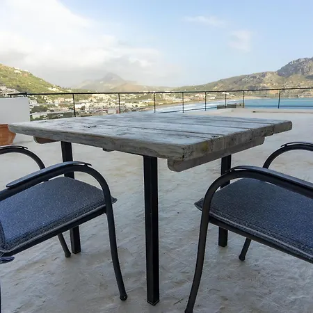Penthouse * Πλακιάς